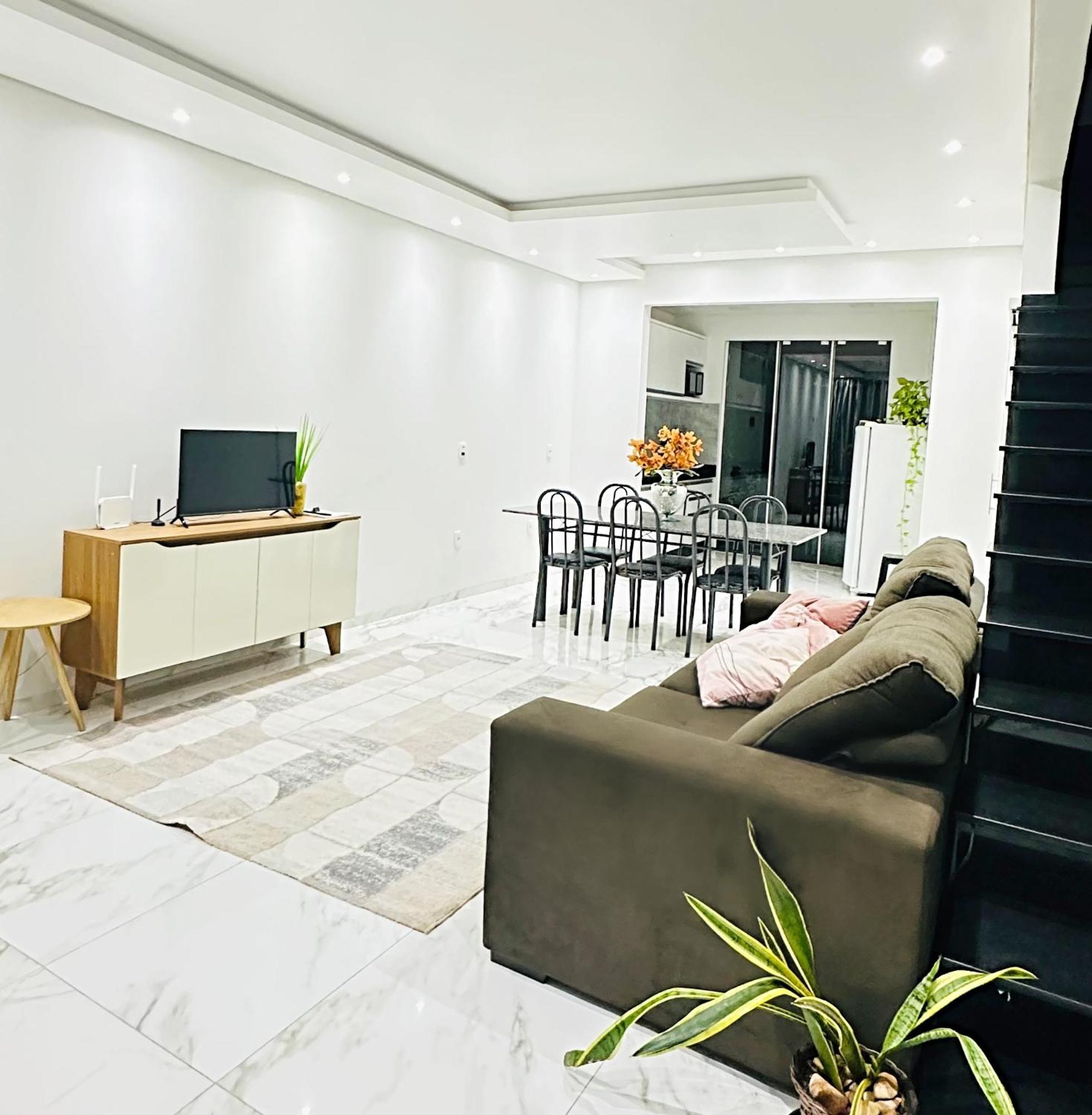 Sobrado Aconchegante E Espacoso, Otima Opcao! Apartment